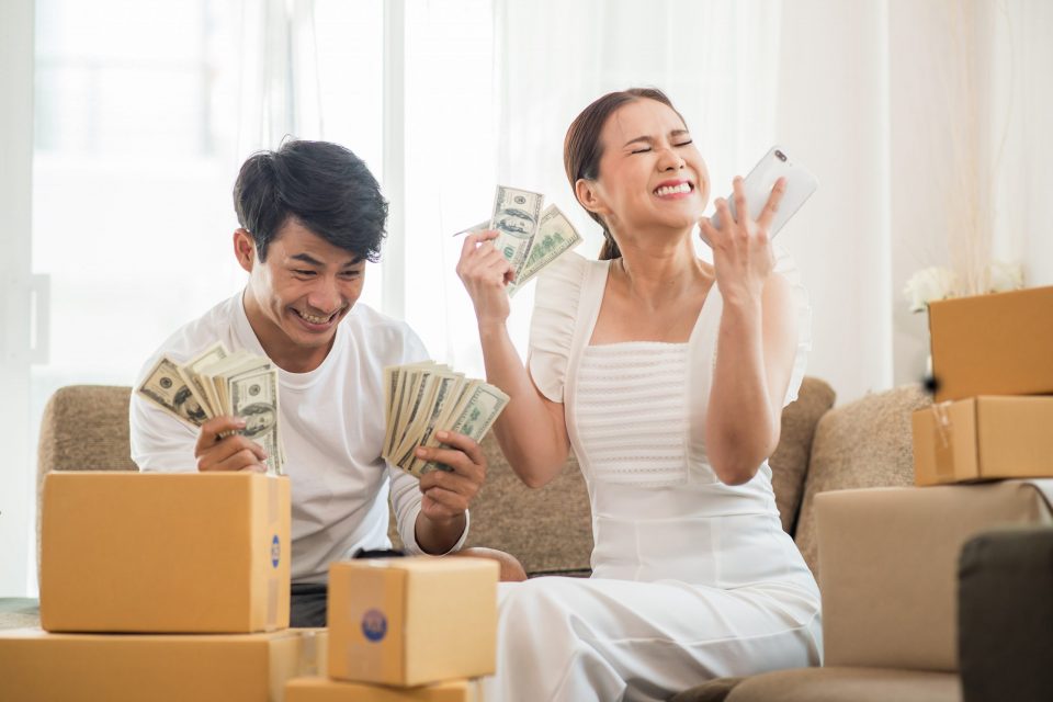 Kendala Berjualan Online: Mengarungi Lautan Digital yang Tak Selalu Tenang